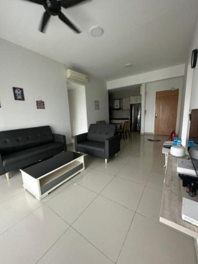 Conezion, goft view mid floor, beside ioi city mall, opposite hospital serdang, beside Uniteen and UPM, Putrajay